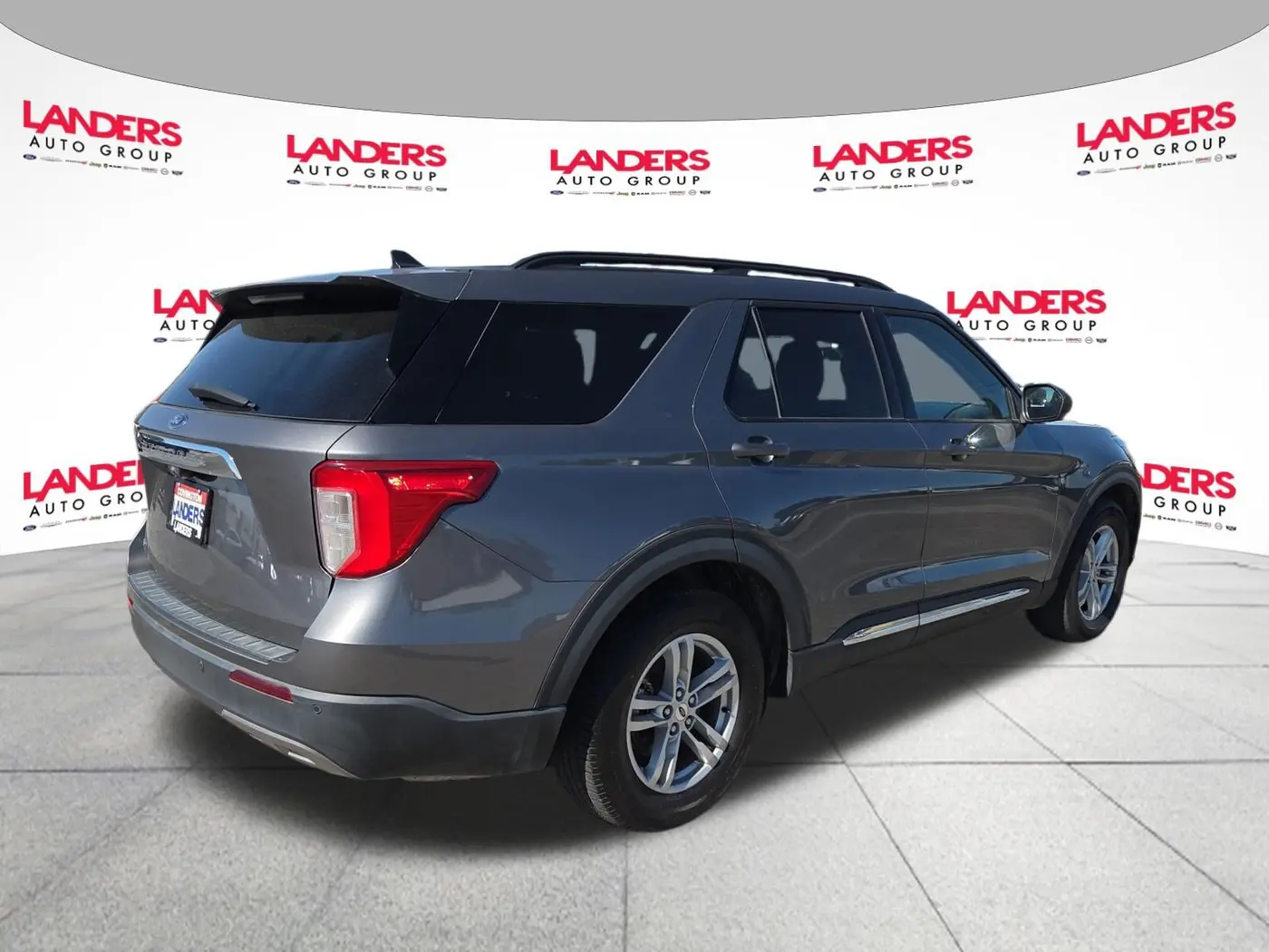 2022 Ford Explorer - $24,995
