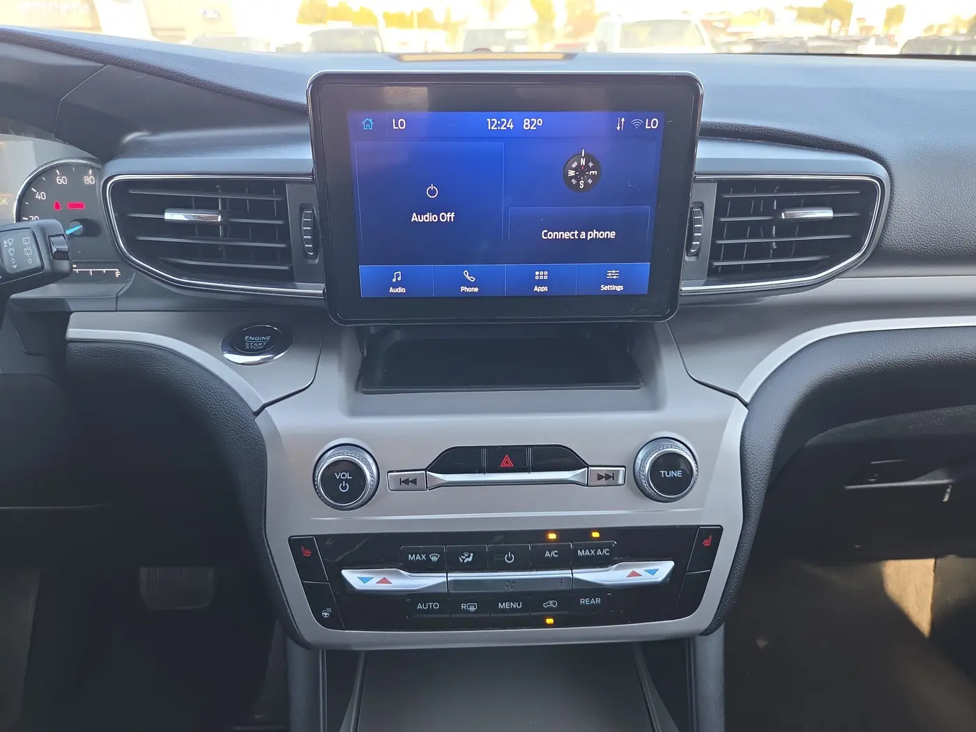 2022 Ford Explorer - $24,995