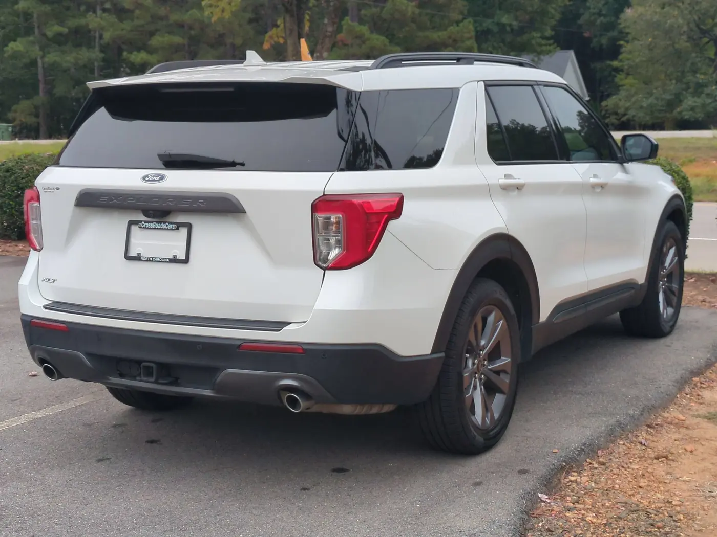2022 Ford Explorer - $27,495