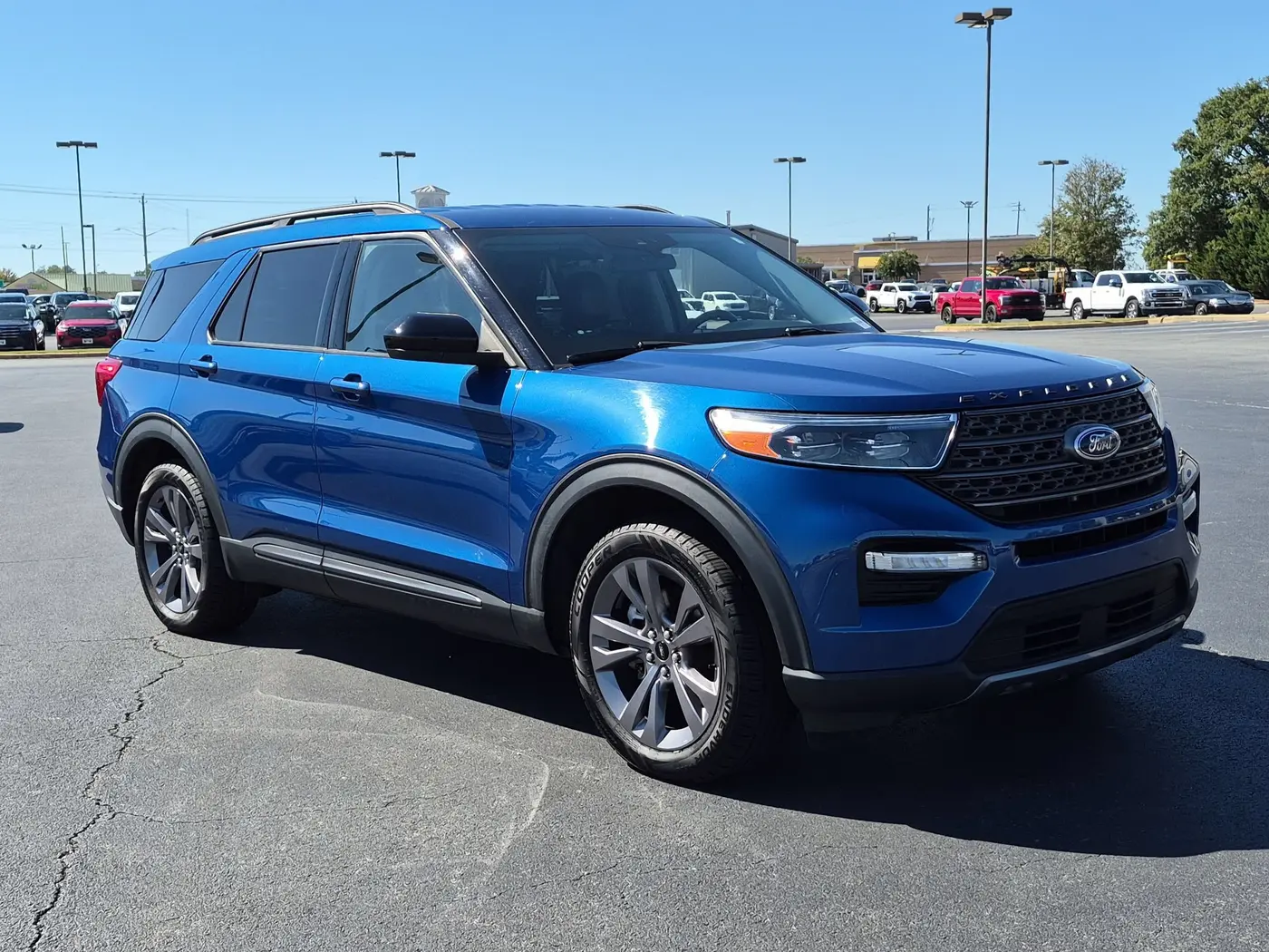 2022 Ford Explorer - $28,000