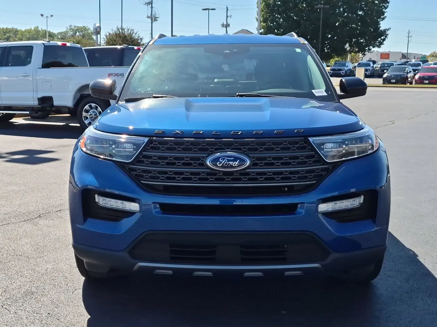 2022 Ford Explorer - $28,000