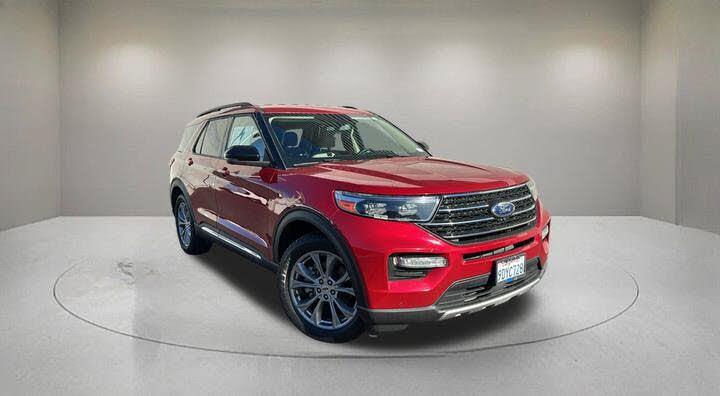 2022 Ford Explorer - $29,855
