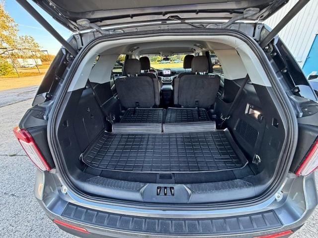2023 Ford Explorer - $27,365