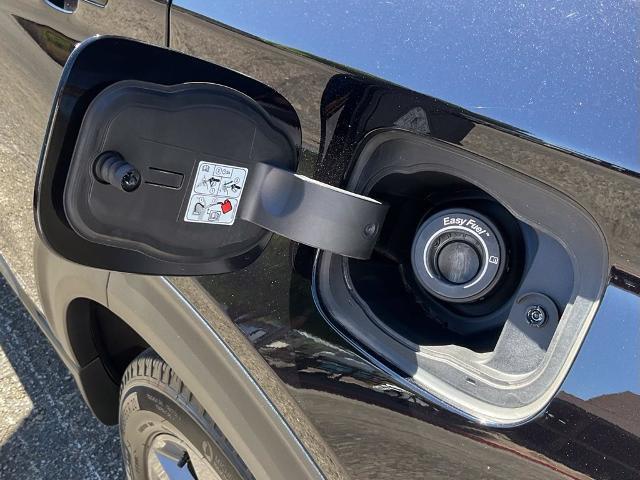 2023 Ford Explorer - $30,888