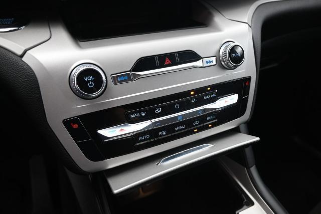 2023 Ford Explorer - $26,685