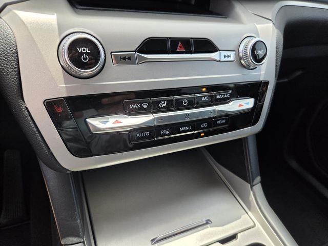 2023 Ford Explorer - $28,000