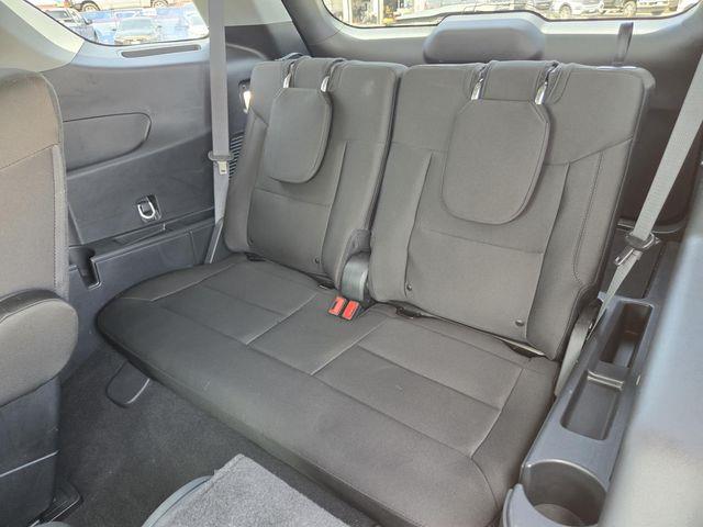2023 Ford Explorer - $28,000