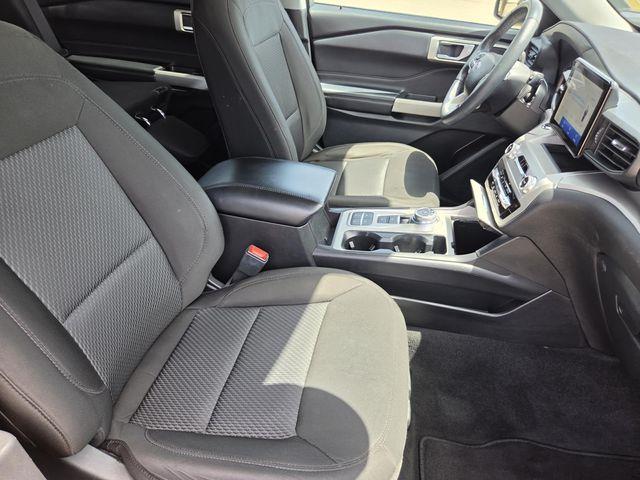 2023 Ford Explorer - $28,000