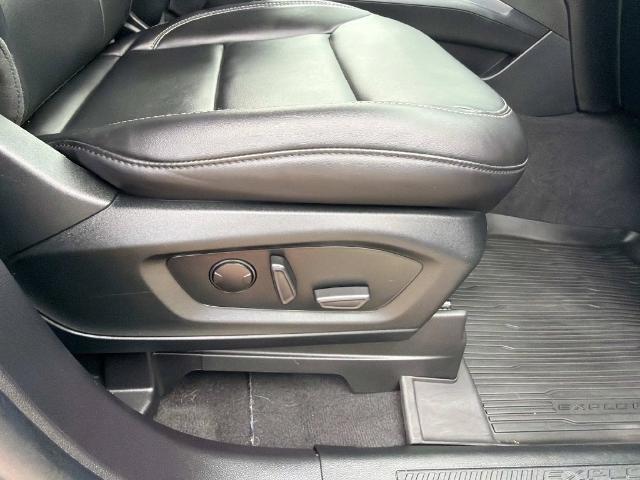 2022 Ford Explorer - $22,880