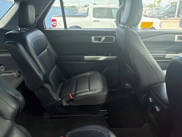 2022 Ford Explorer - $22,000