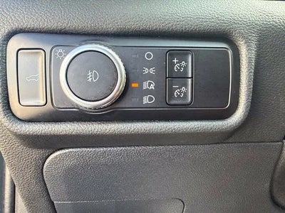 2023 Ford Explorer XLT 4DR SUV
