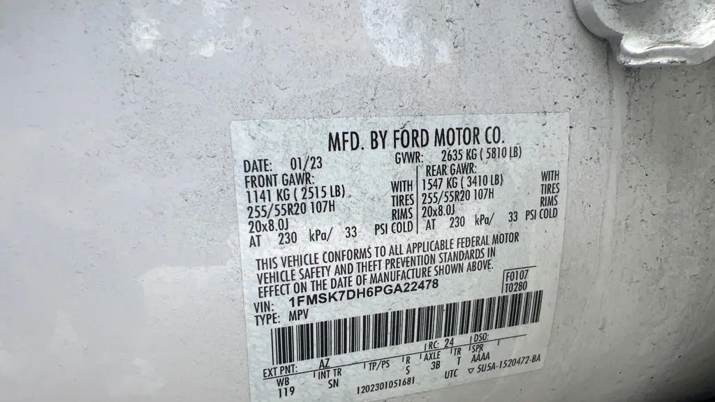 2023 Ford Explorer XLT