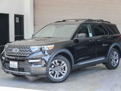 2023 Ford Explorer XLT 4DR SUV