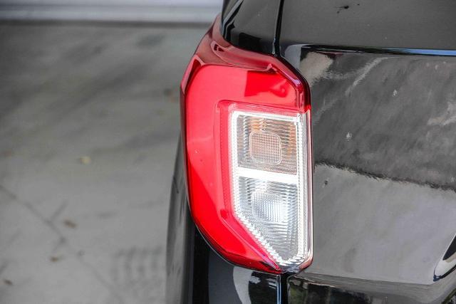 2023 Ford Explorer - $28,991