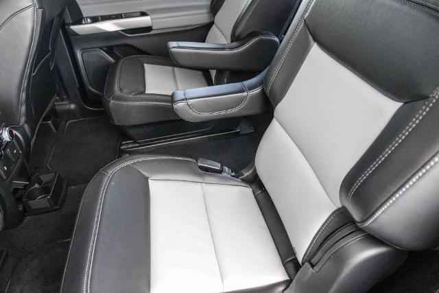 2023 Ford Explorer - $28,991