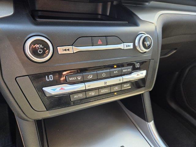 2020 Ford Explorer - $17,000