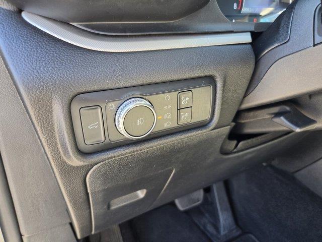 2020 Ford Explorer - $17,000
