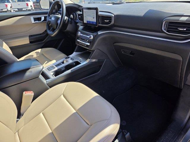 2020 Ford Explorer - $17,000