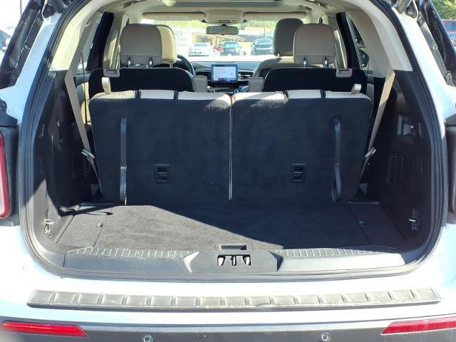 2020 Ford Explorer - $17,276