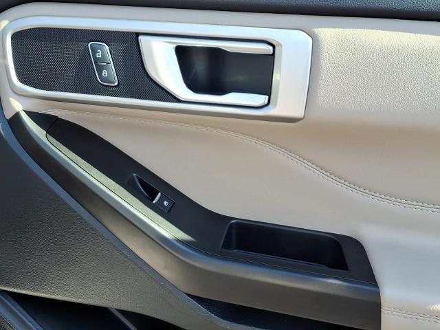 2020 Ford Explorer - $17,276