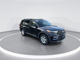 2021 Ford Explorer with Black Exterior