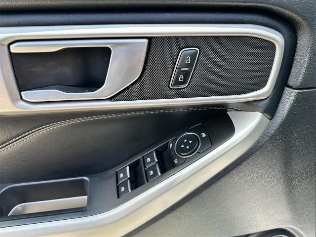 2022 Ford Explorer - $24,995