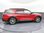 2022 Explorer Thumbnail 26
