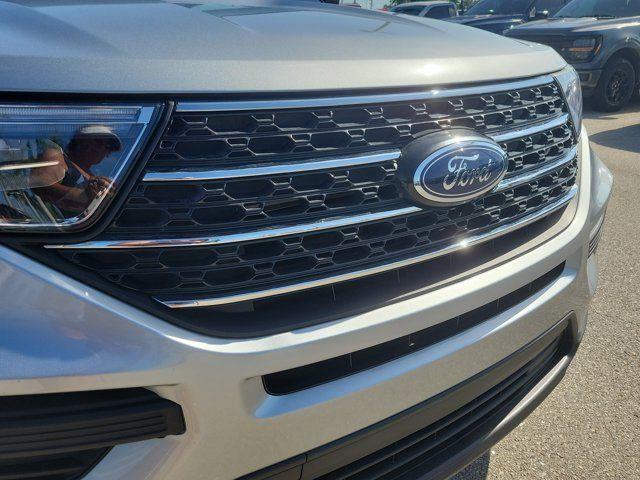 2023 Ford Explorer - $32,789