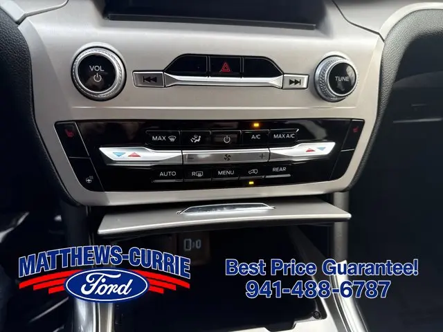 2023 Ford Explorer - $28,400