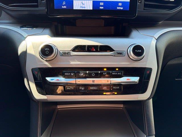 2023 Ford Explorer - $24,822