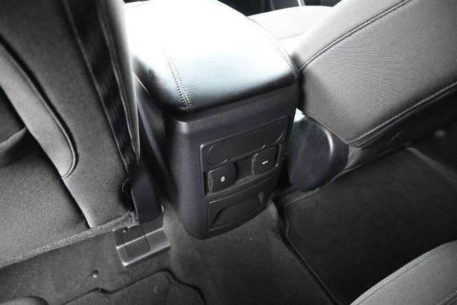 2023 Ford Explorer - $27,785