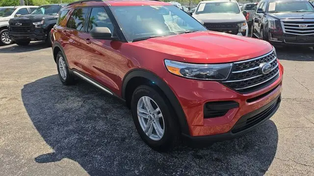 2024 Ford Explorer XLT