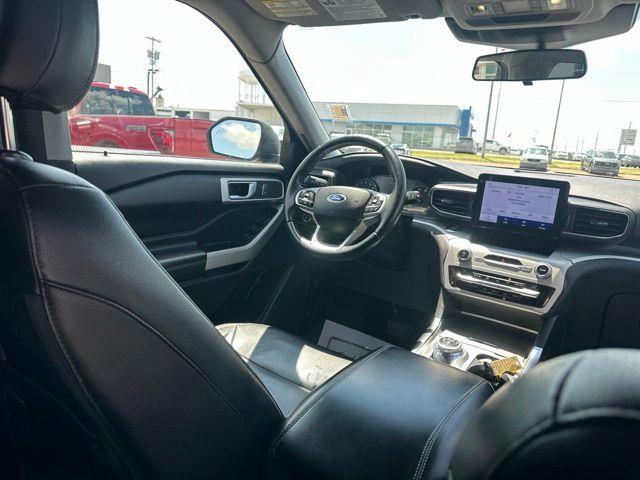 2021 Ford Explorer - $21,995