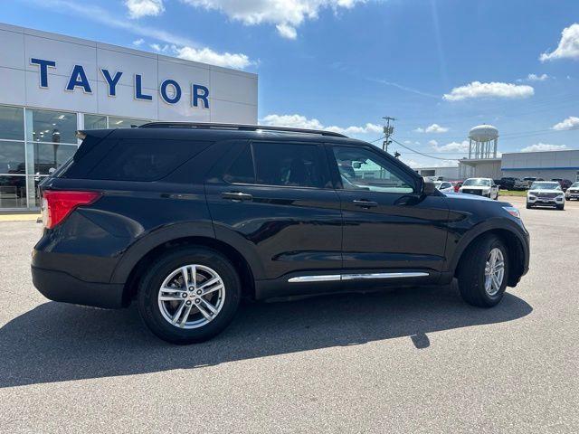 2021 Ford Explorer - $21,995