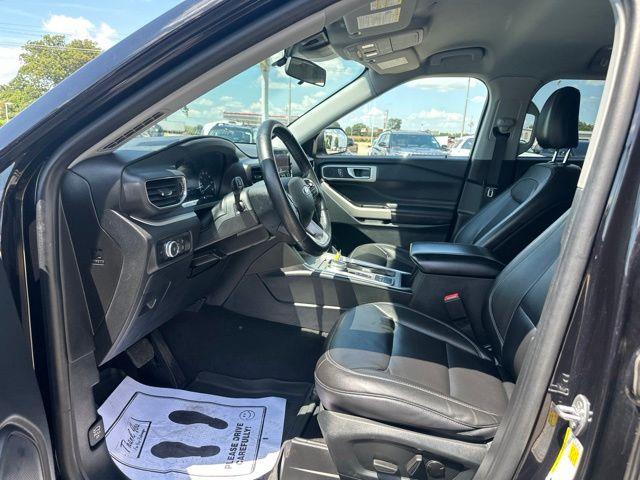 2021 Ford Explorer - $21,995