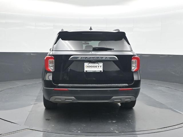 2021 Ford Explorer - $15,998