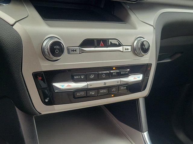 2022 Ford Explorer - $29,789