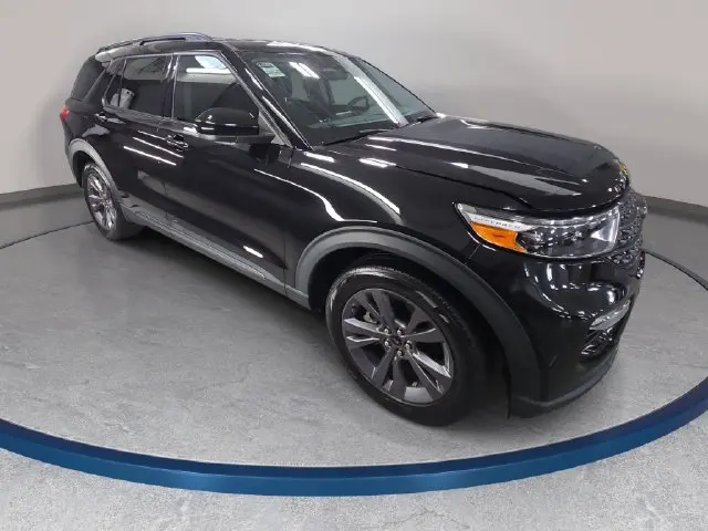 2023 Ford Explorer - $29,976