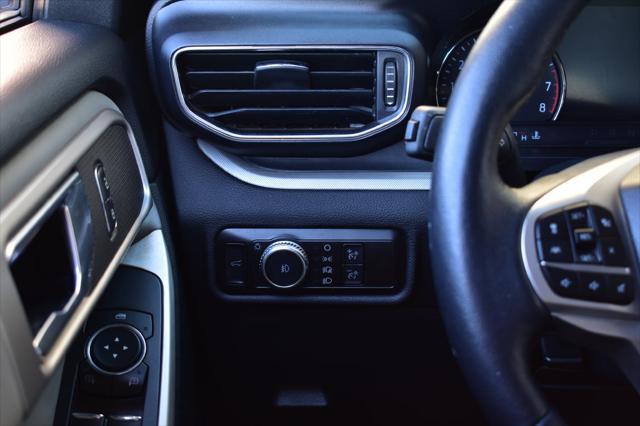2023 Ford Explorer - $26,020