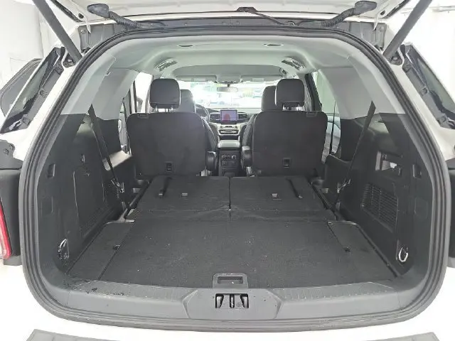 2023 Ford Explorer - $29,301