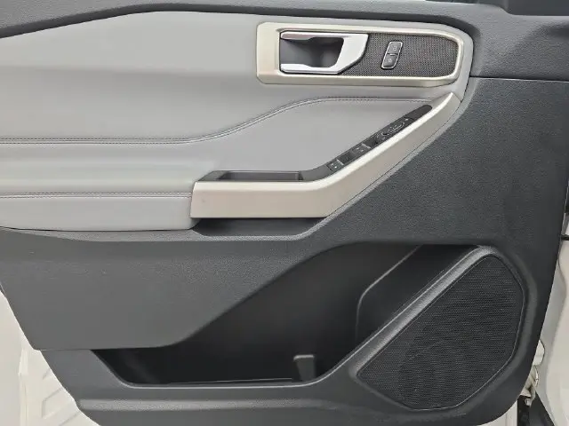 2023 Ford Explorer - $29,301