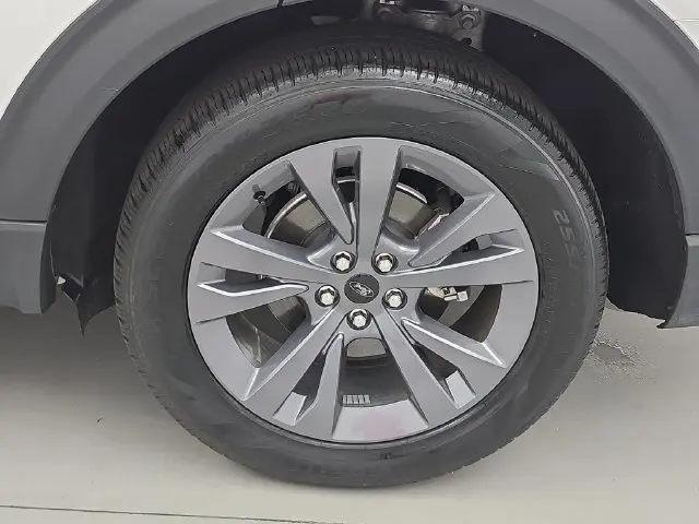 2023 Ford Explorer - $29,301