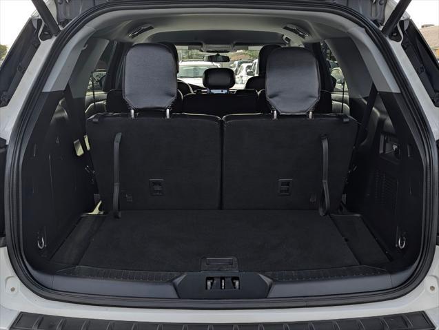 2023 Ford Explorer - $29,998