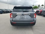 2023 Explorer Thumbnail 6