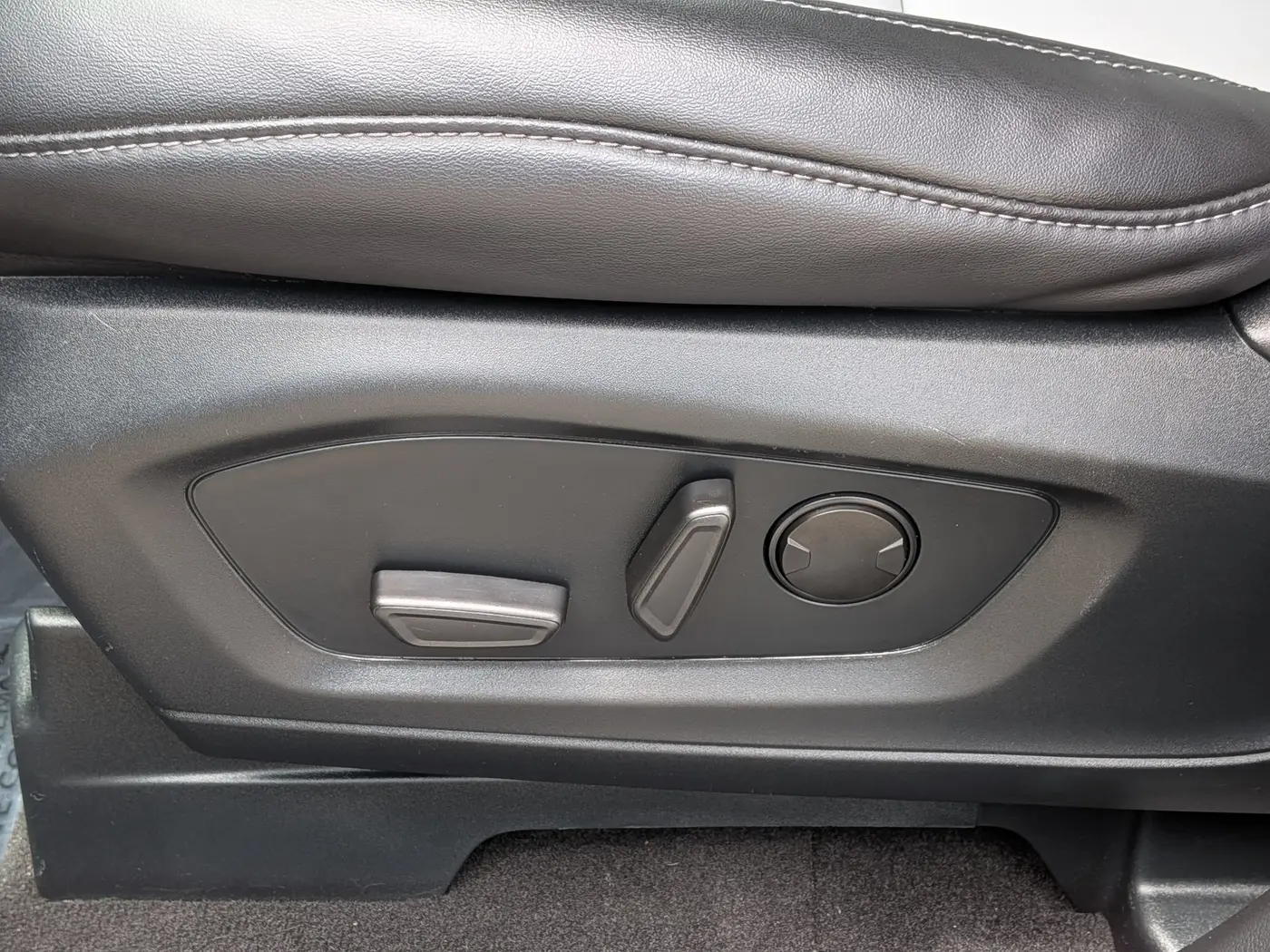 2024 Ford Explorer - $35,997