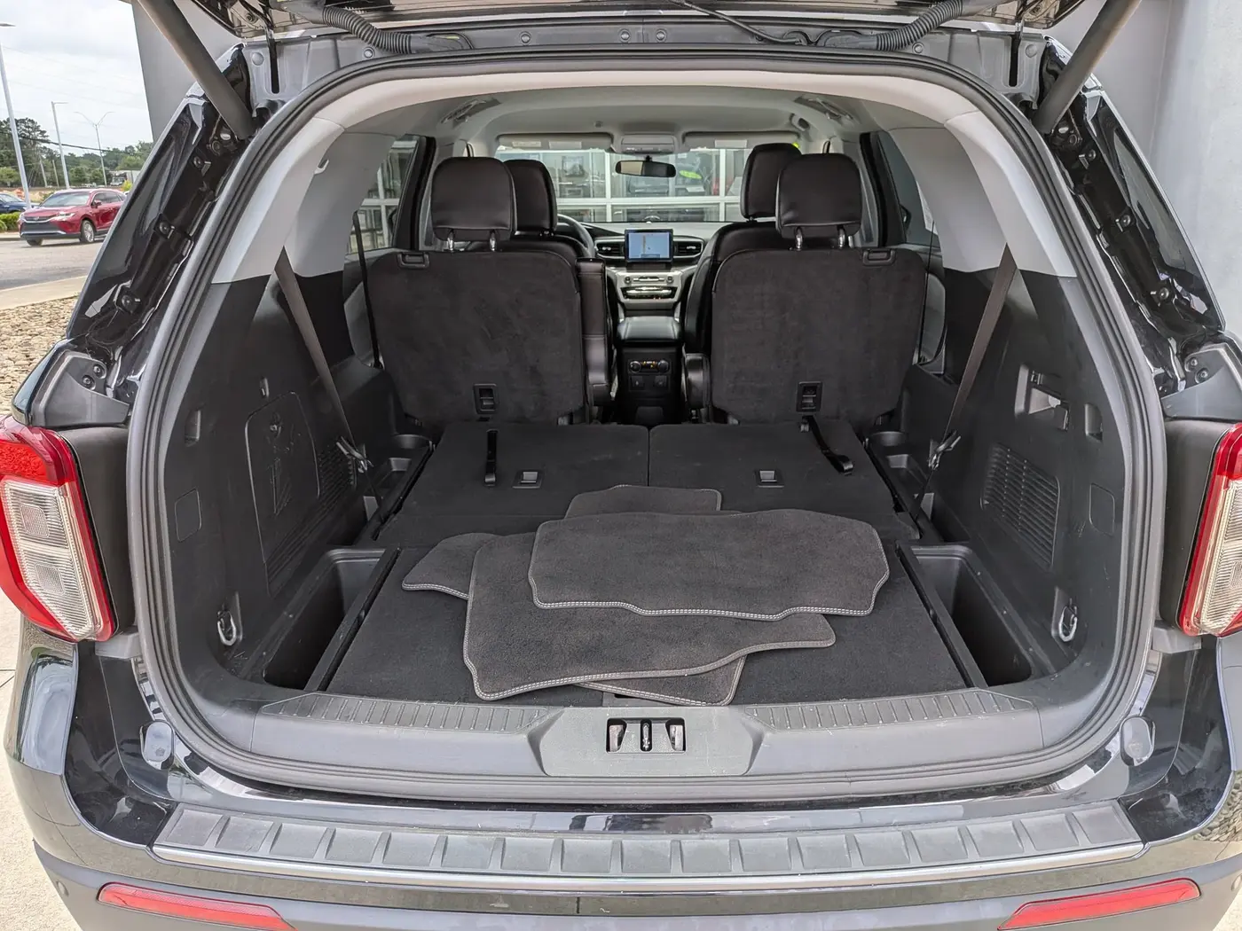 2024 Ford Explorer - $35,997