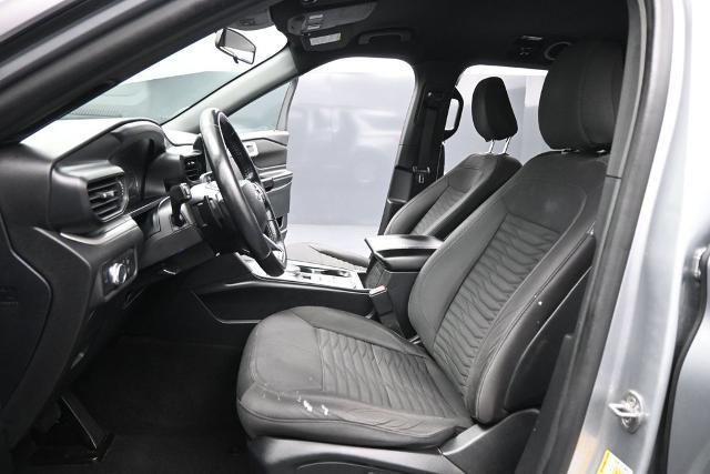 2020 Ford Explorer - $17,585