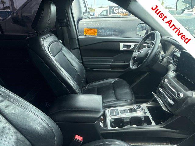 2020 Ford Explorer - $19,500