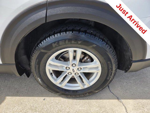 2020 Ford Explorer - $19,500
