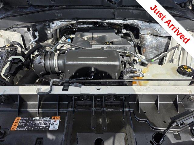 2020 Ford Explorer - $19,500